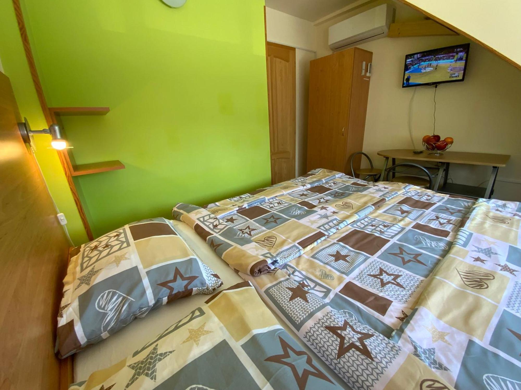 Elso Fecske Apartmanok Siofok Exterior photo