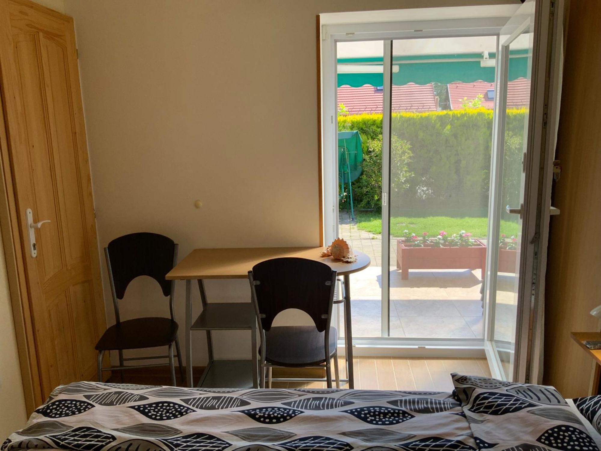 Elso Fecske Apartmanok Siofok Exterior photo